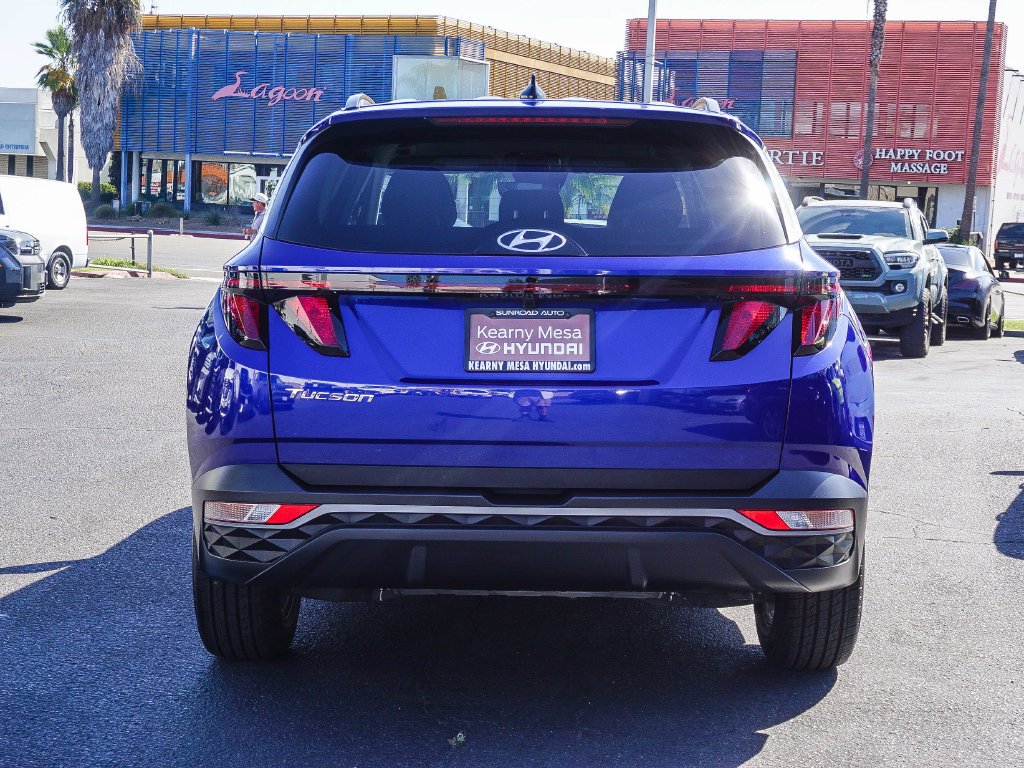 Used 2024 Intense Blue Hyundai SEL image 5