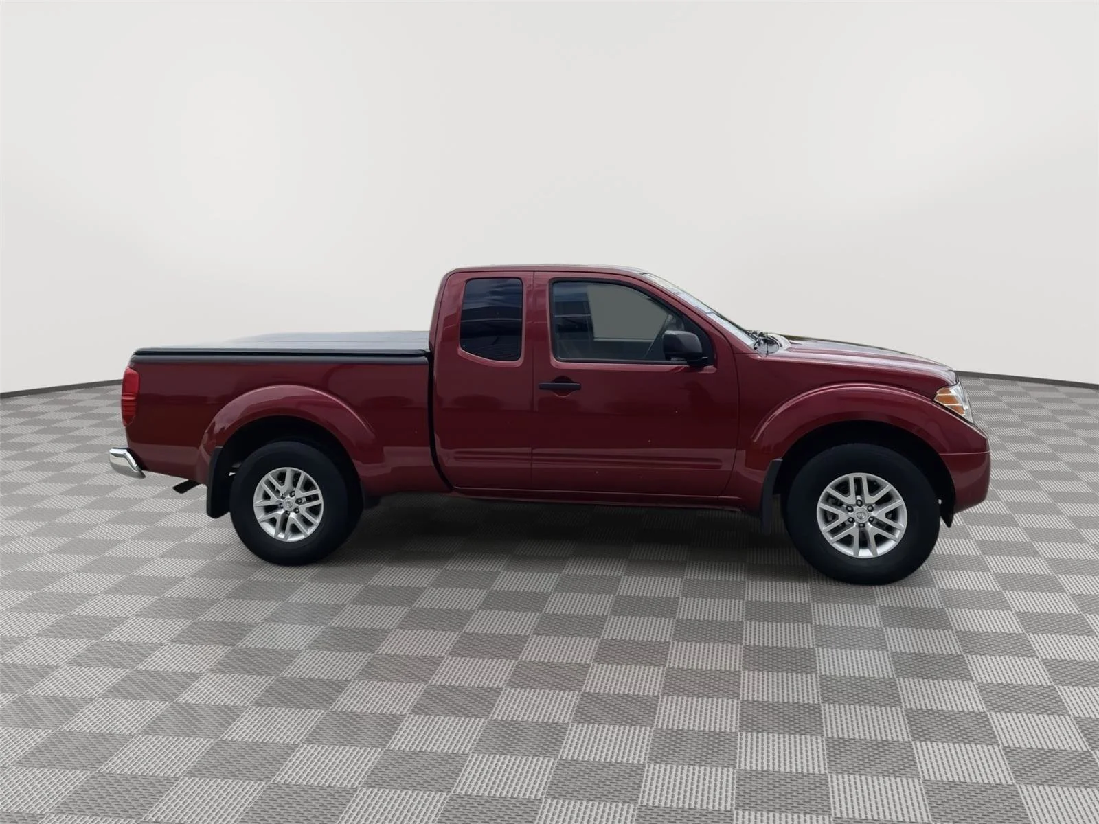Used 2021 Cayenne Red Metallic Nissan SV image 3