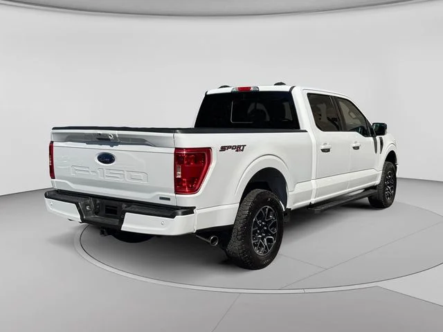 Used 2023 Oxford White Ford XLT image 5