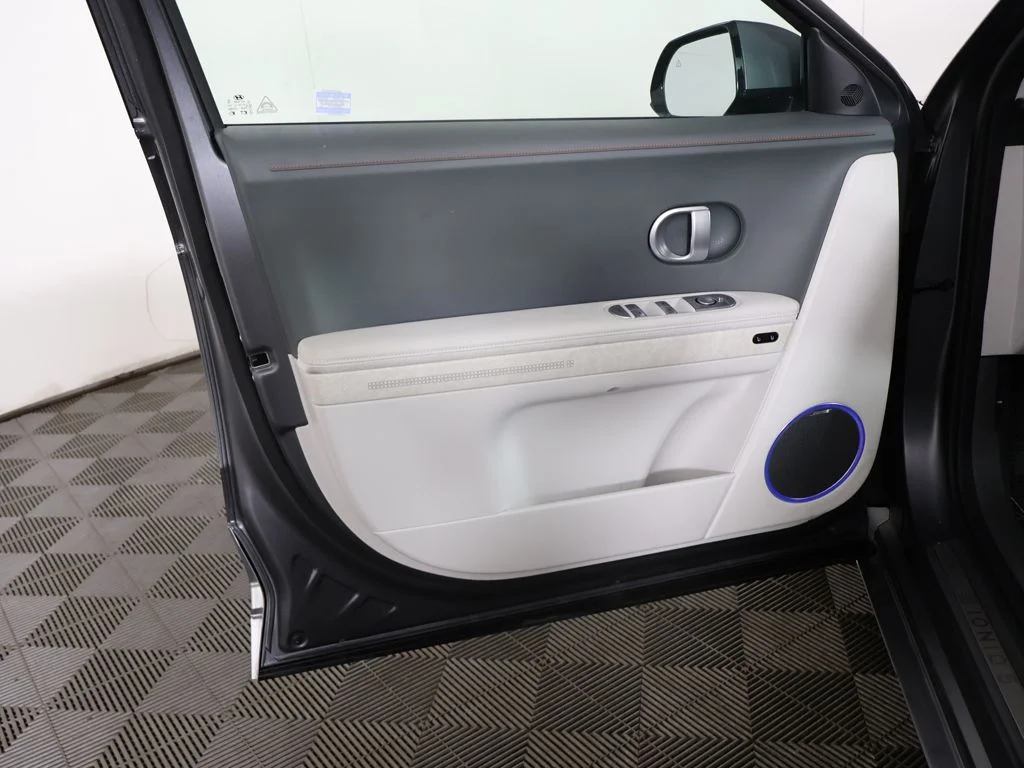 Used 2024 Gray Hyundai Limited image 27