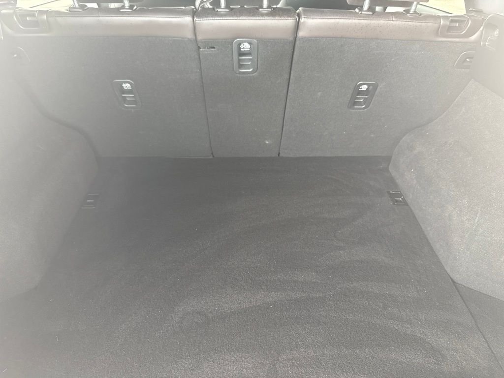 Used 2021 Red Mazda Signature image 46