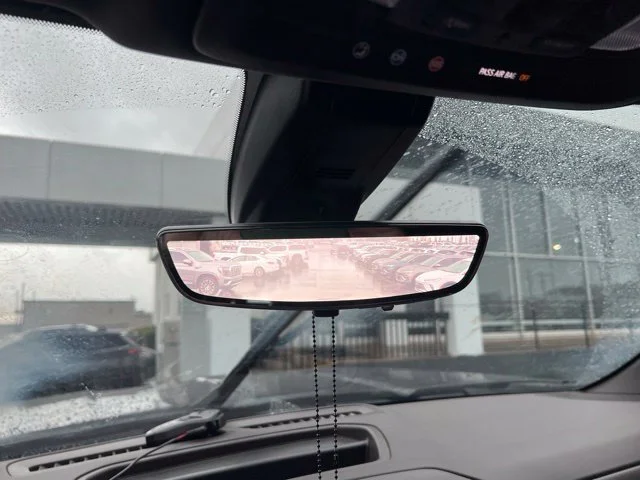 Used 2022 ONYX BLACK GMC Denali image 3