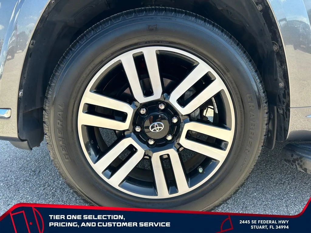 Used 2019 Gray Toyota Limited image 22