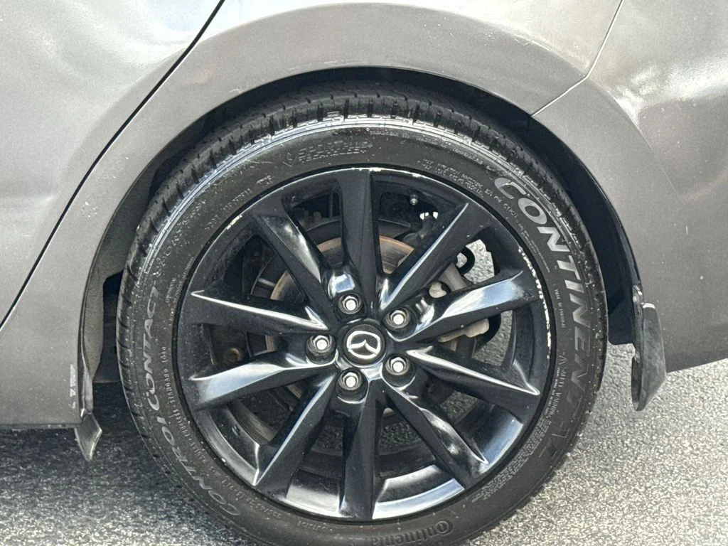 Used 2018 Gray Mazda Touring image 10