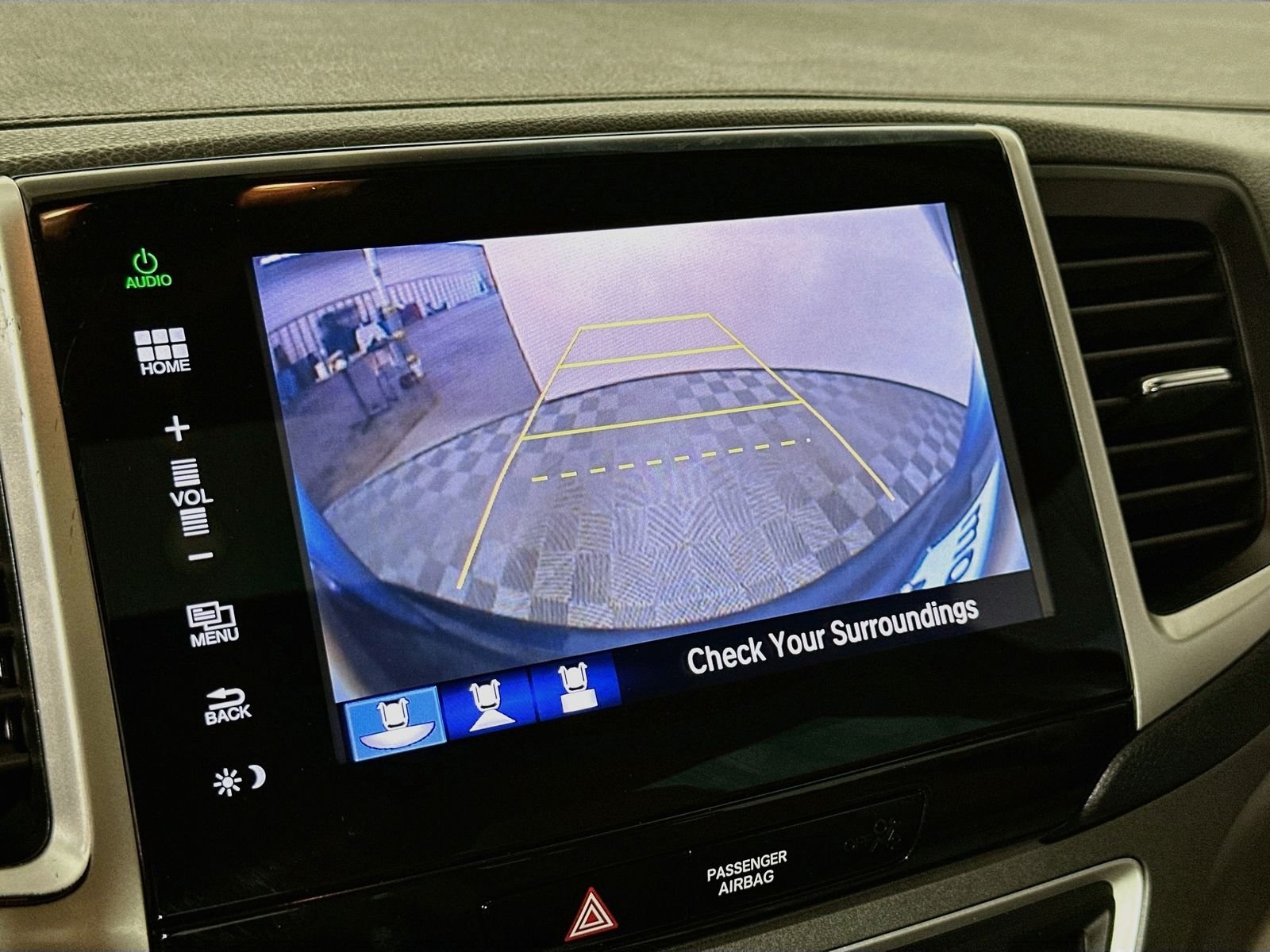 Used 2016 Blue Honda EX-L image 13