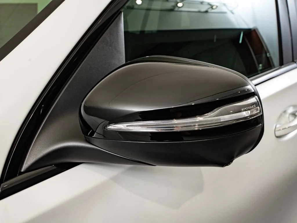 New 2026 Moonlight White Mercedes-Benz GLS 450 image 16