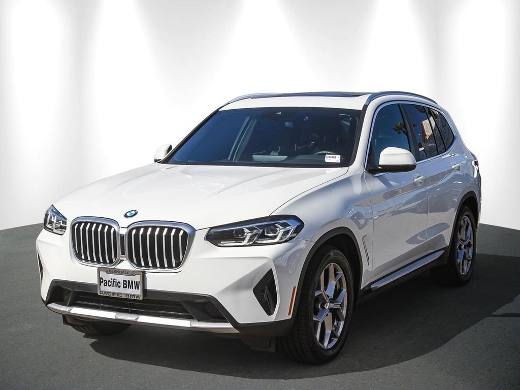 Certified Used 2023 Alpine White BMW sDrive30i image 3