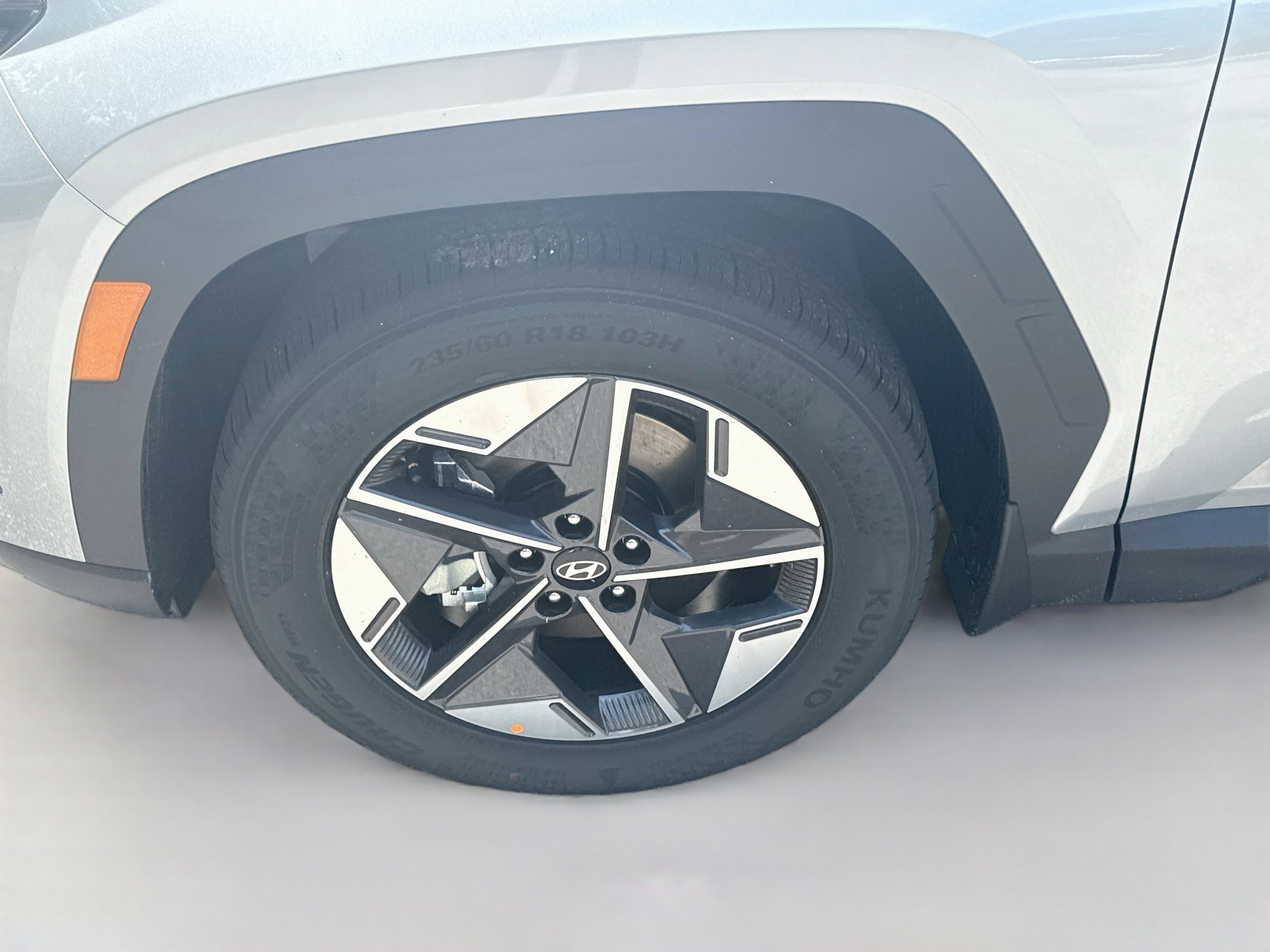 New 2026 Shimmering Silver Hyundai SEL Premium FWD image 49