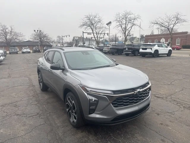 2026 Chevrolet Trax RS - Photo 2