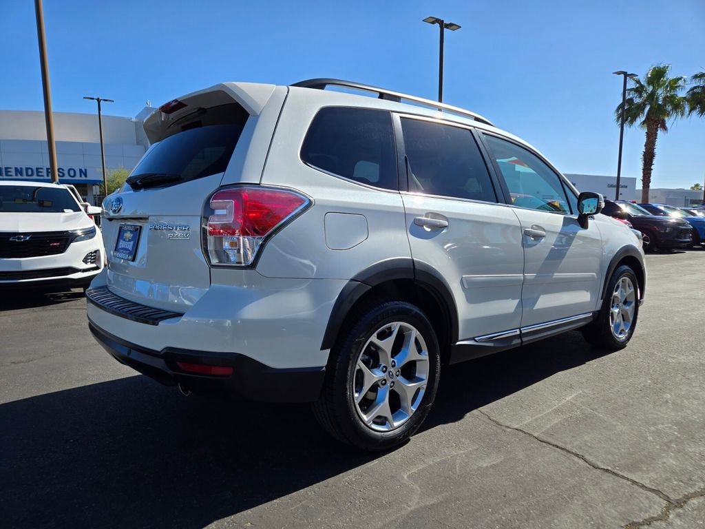 2017 Subaru Forester Touring - Photo 6