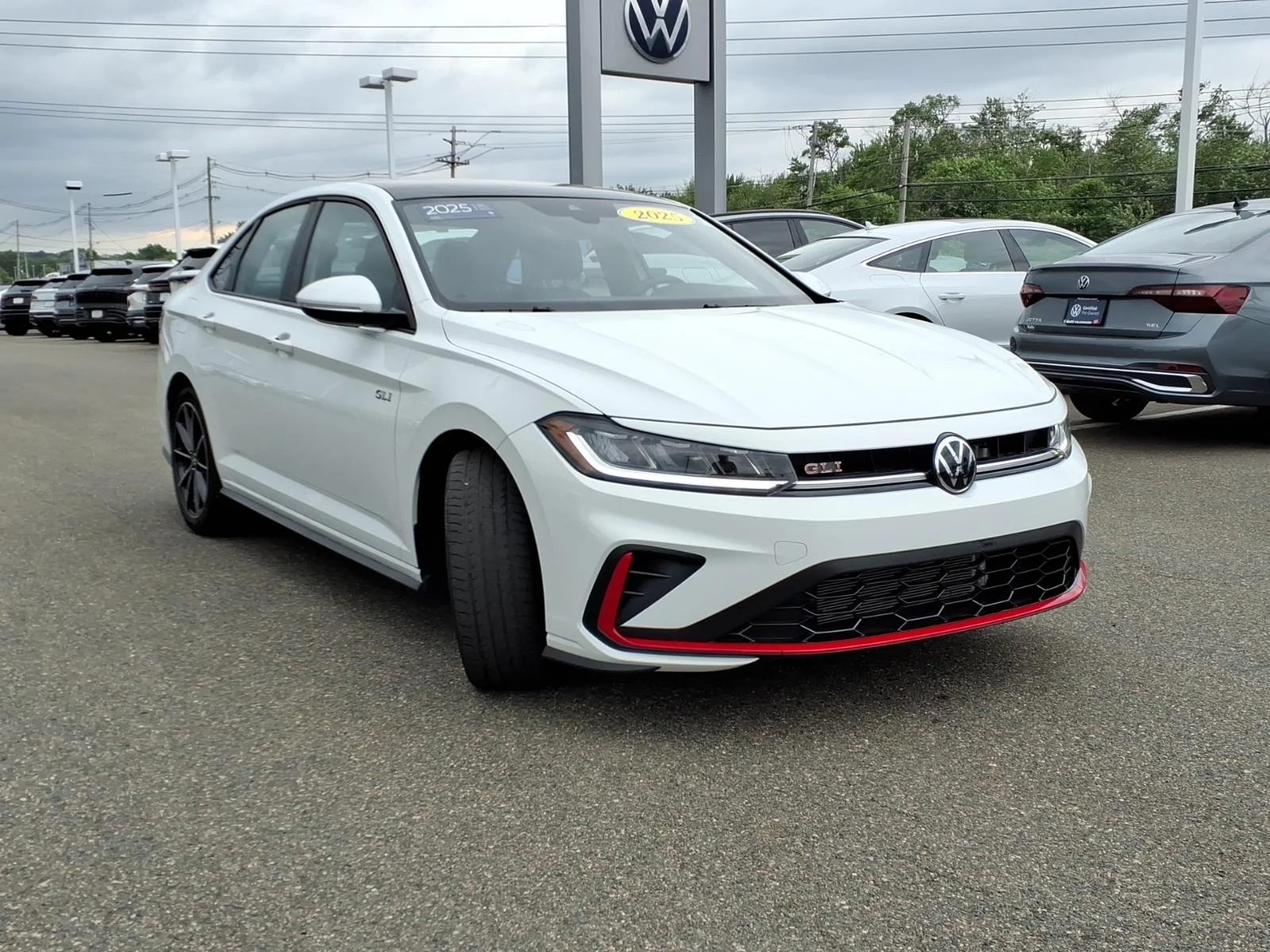Certified Used 2025 Pure White Volkswagen Autobahn image 3