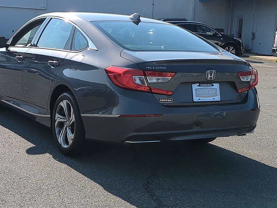Used 2018 Modern Steel Metallic Honda EX-L Navi 1.5T image 7