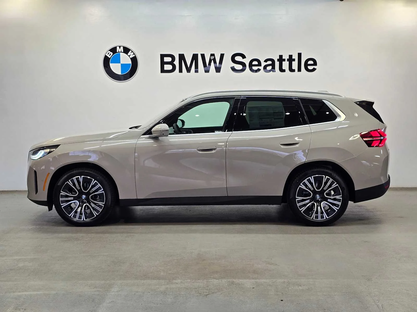 New 2026 Dune Grey Metallic BMW 30 xDrive image 3