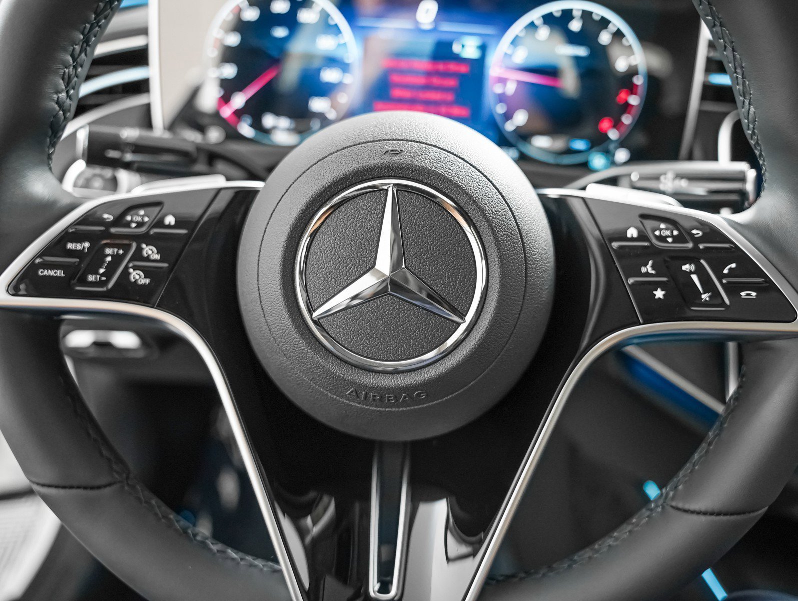 New 2026 Polar White Mercedes-Benz E 350 image 12