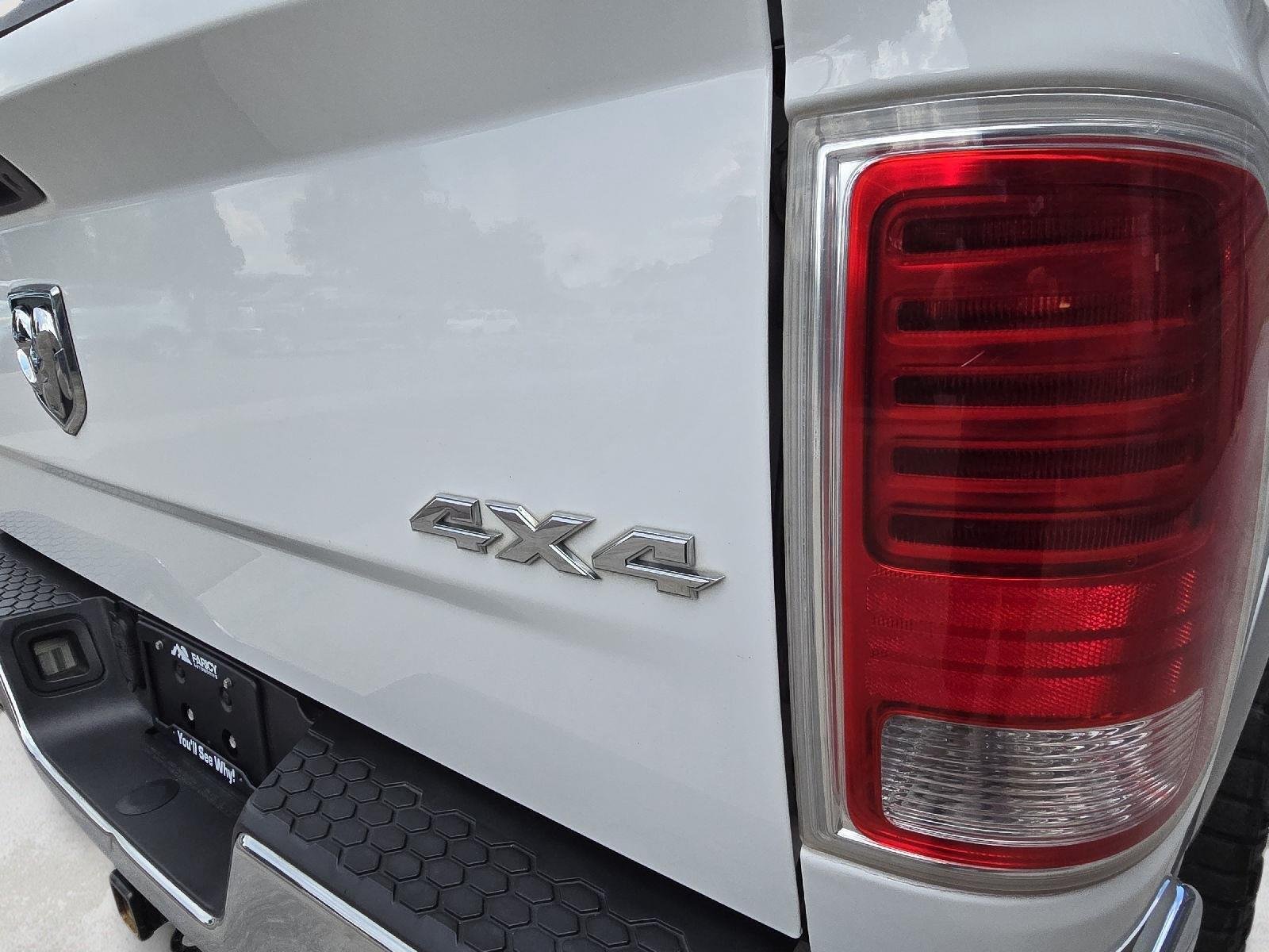 Used 2016 Bright White Clearcoat Ram Laramie image 11