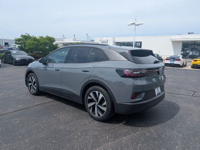 Used 2024 Volkswagen ID.4 STANDARD with VIN 1V2BMPE81RC013533 for sale in Glendale, WI