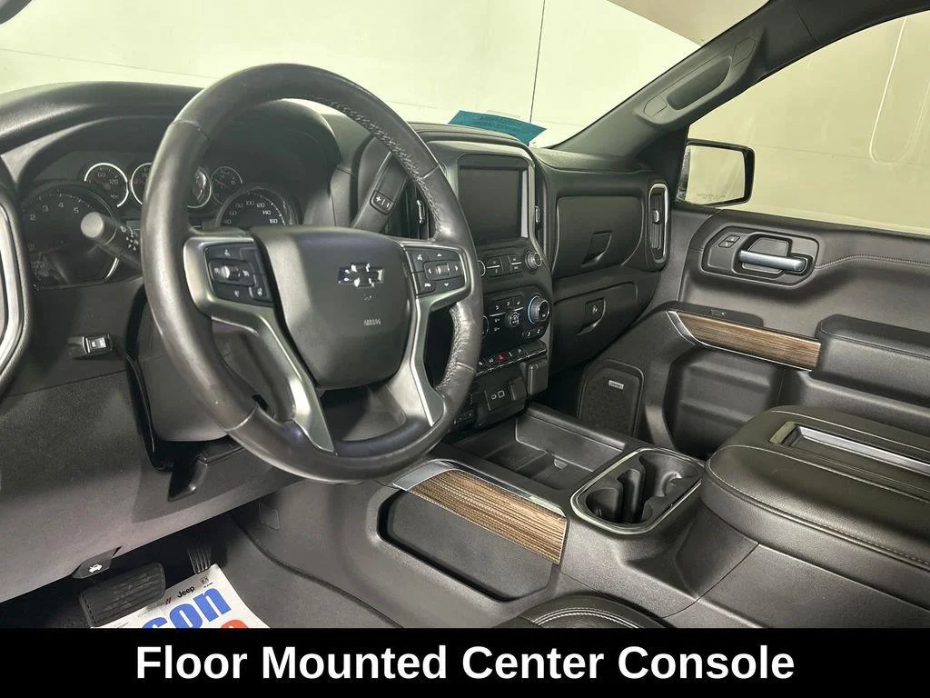 Used 2020 Summit White Chevrolet RST image 21