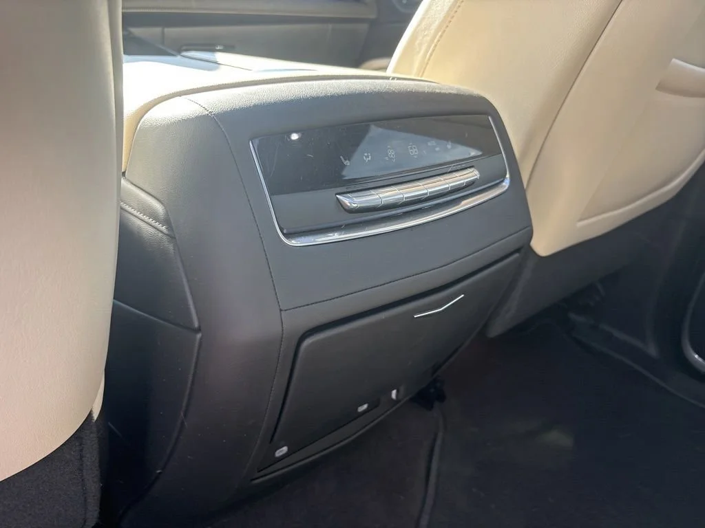 Certified Used 2023 Crystal White Tricoat Cadillac Sport image 17