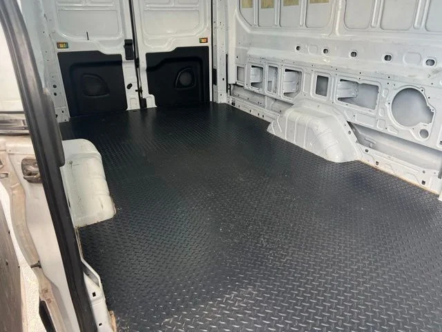 Used 2022 White Ford Base image 24