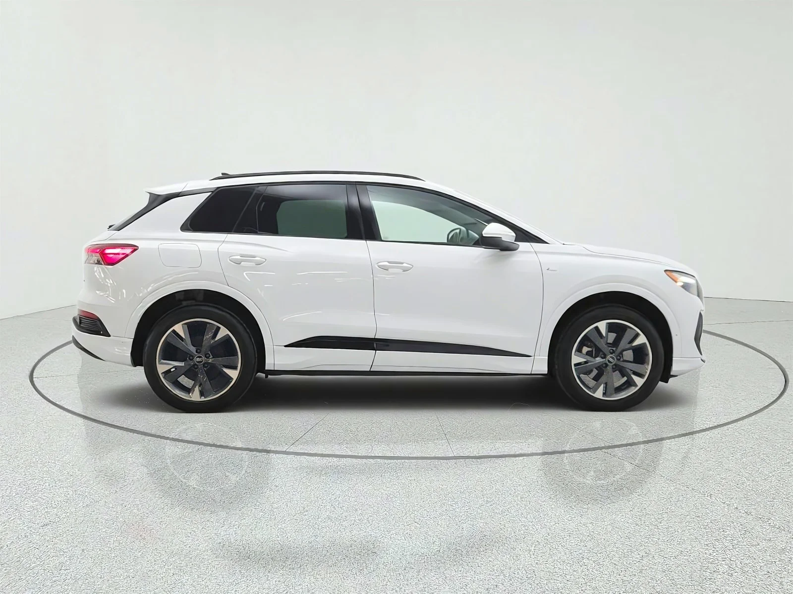 Used 2023 Glacier White Metallic Audi Premium Plus image 4