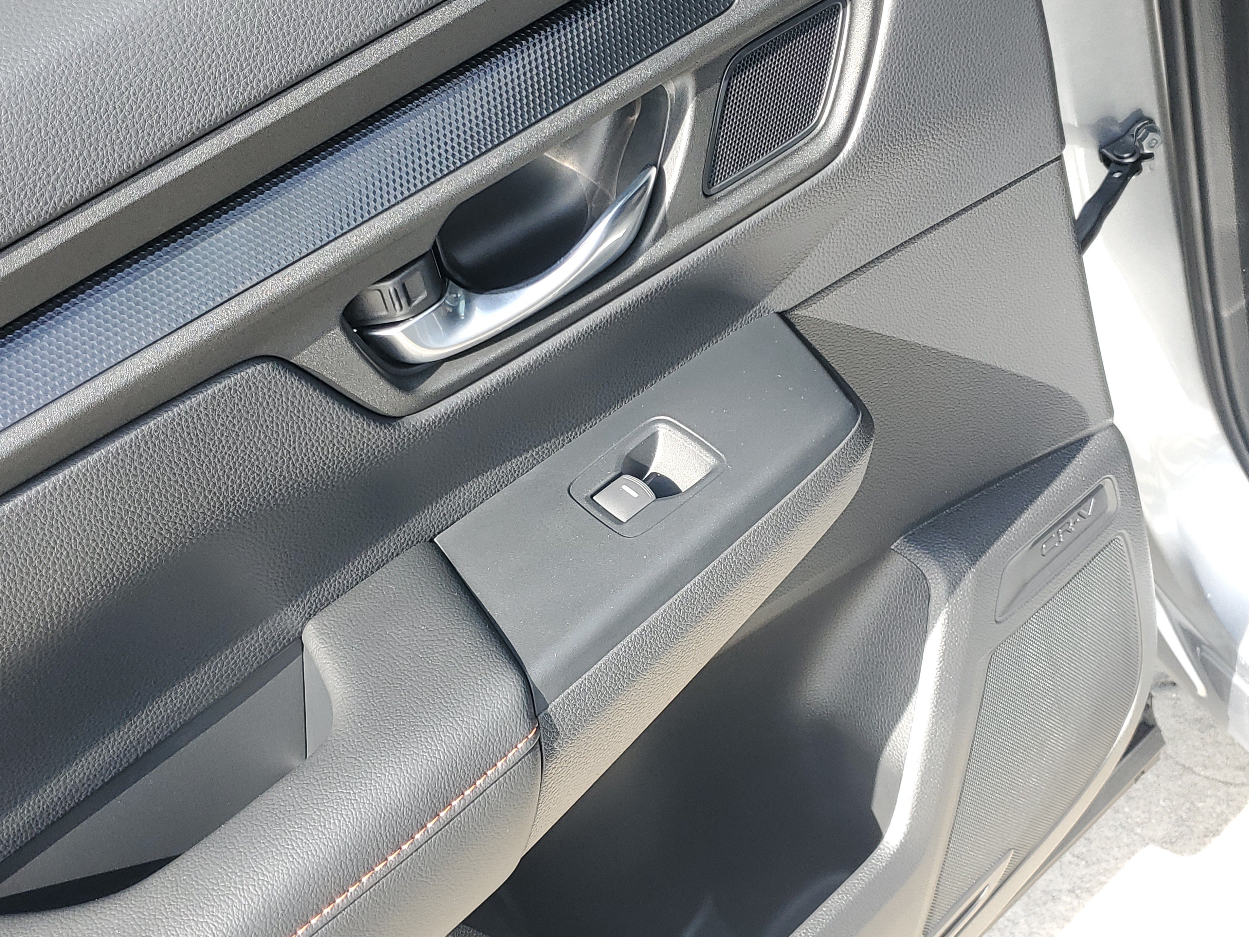 Used 2024 Lunar Silver Metallic Honda Sport-L image 16