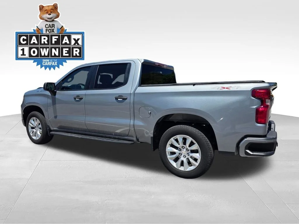 Used 2024 Sterling Gray Metallic Chevrolet Custom image 5