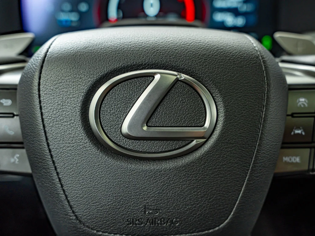 Used 2024 Silver Lexus 550 Luxury+ image 22