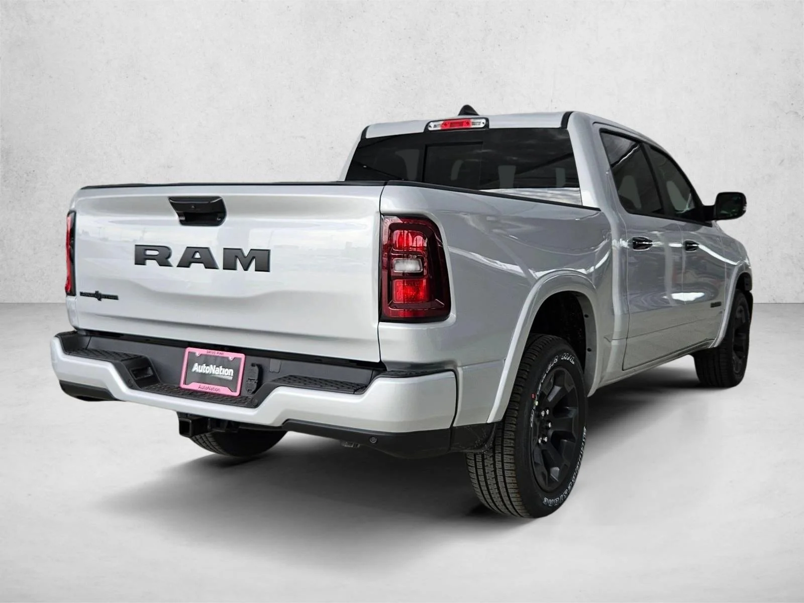 New 2026 Silver Zynith Exterior Paint RAM Lone Star image 2