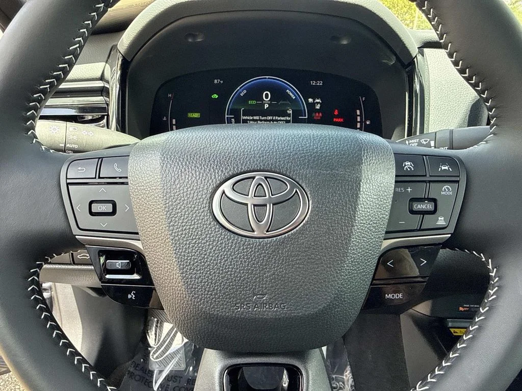 Used 2026  Toyota SE image 29