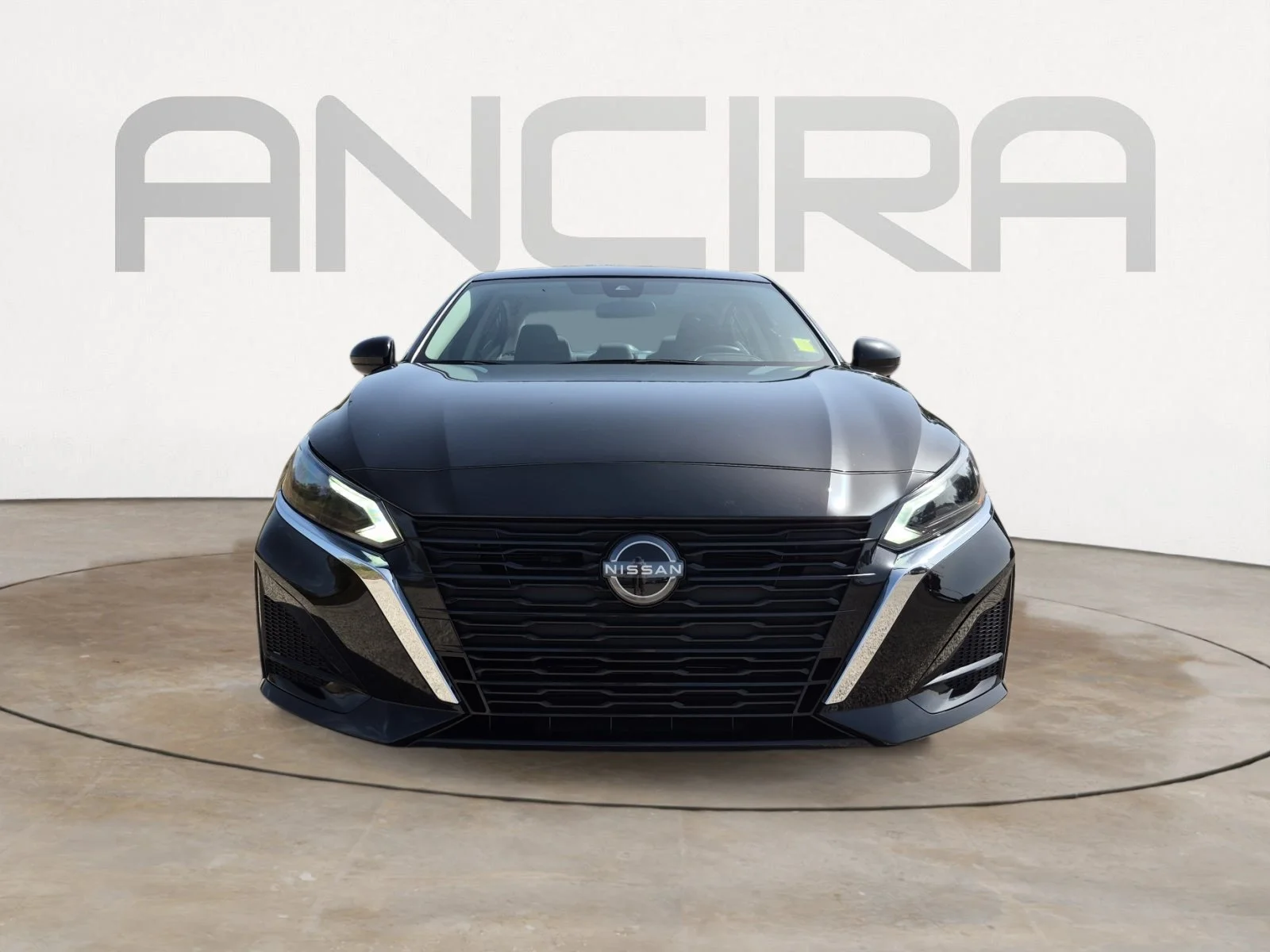 Used 2023 Super Black Nissan 2.5 S image 4