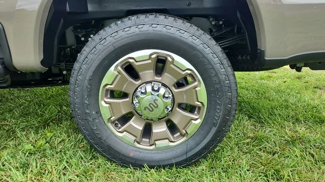 New 2026 Star White Metallic Tri-Coat Ford F-350® King Ranch® image 34