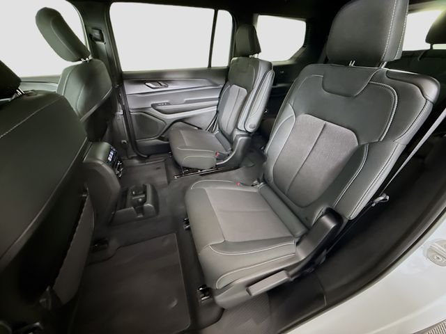 New 2026 Bright White Clearcoat Jeep Laredo image 23