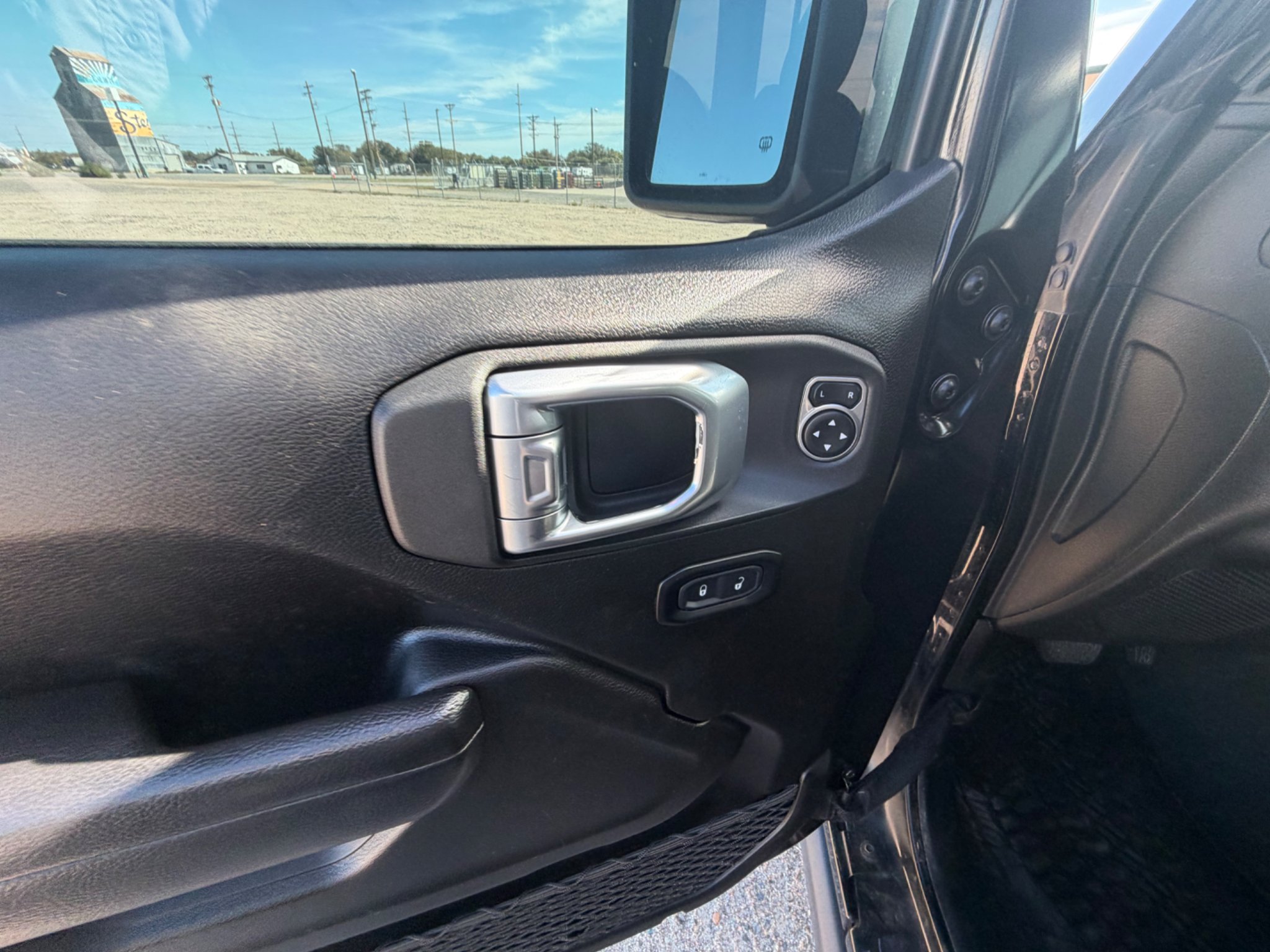 Used 2023 Black Clearcoat Jeep Willys image 13