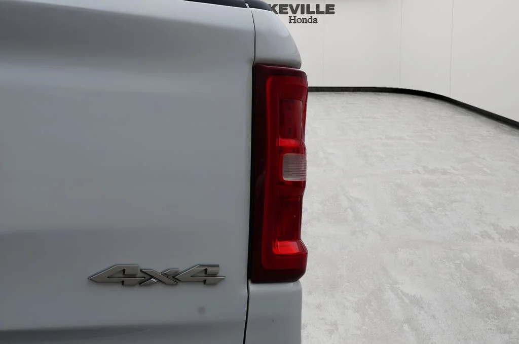 Used 2025 Bright White Clearcoat Ram Big Horn/Lone Star image 7