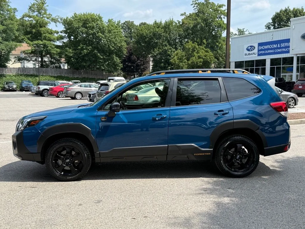 Used 2023 Blue Subaru Wilderness image 5