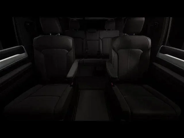 New 2026 Fathom Blue Pearl-Coat Exterior Paint (Late Availability) Jeep Grand Wagoneer image 15