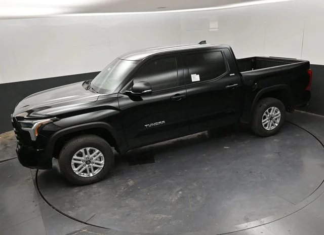 2026 Toyota Tundra SR5 - Photo 27