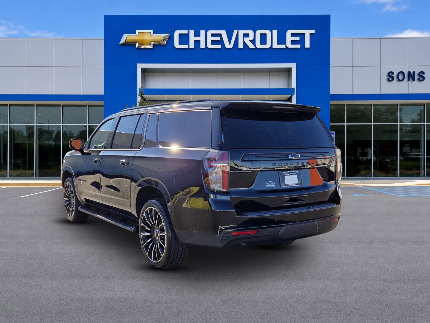 Used 2023 BLACK Chevrolet Z71 image 8