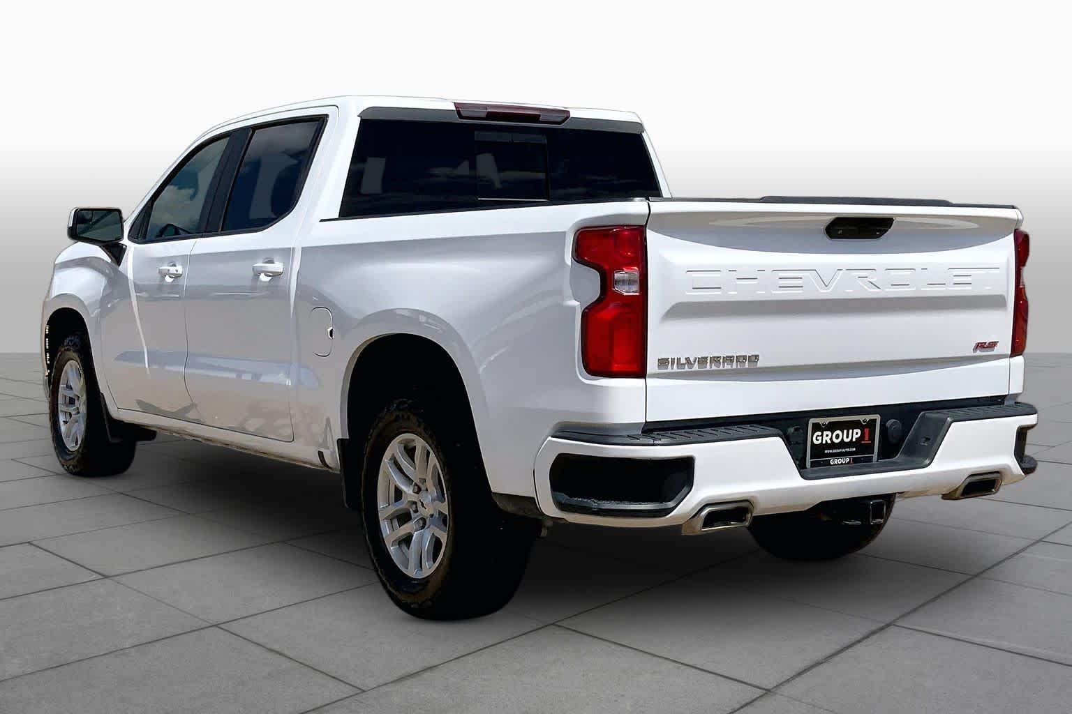 Used 2020 Summit White Chevrolet RST image 12