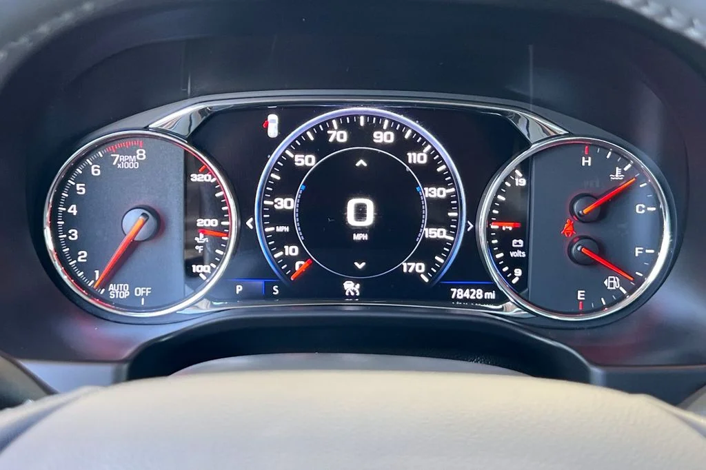 Used 2022 Red GMC Denali image 28