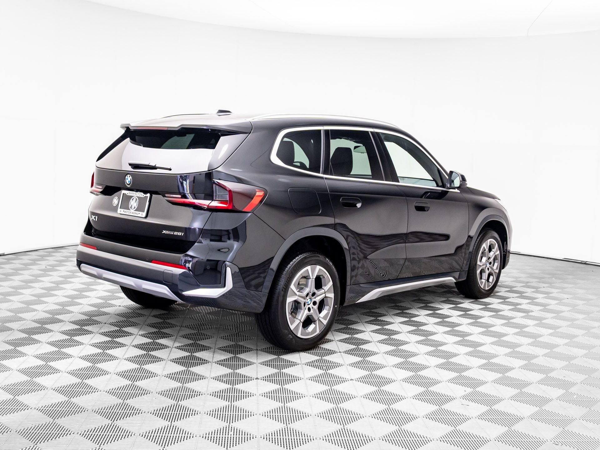 Certified Used 2026 Jet Black BMW xDrive28i image 5