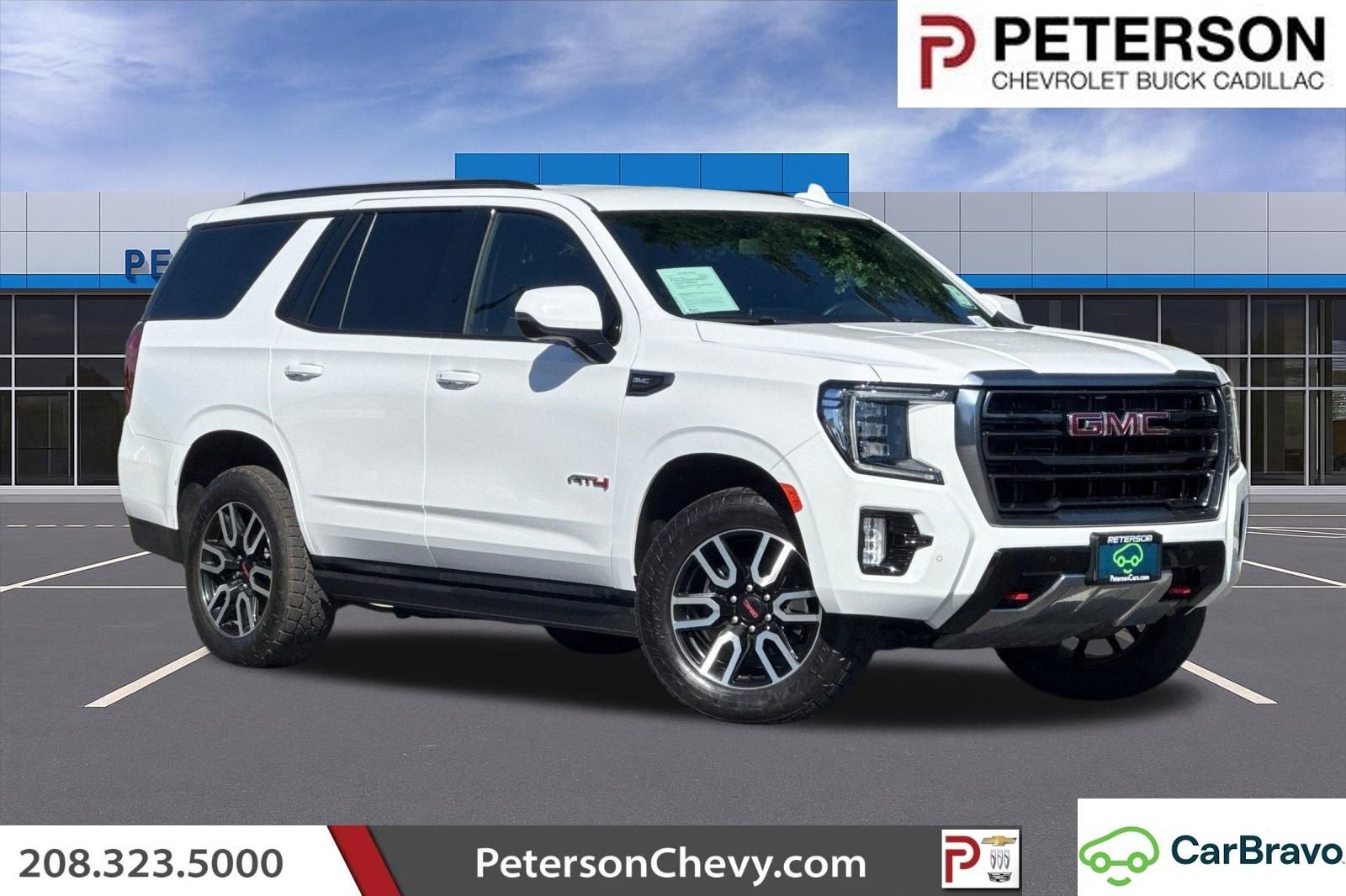 Used 2022 White GMC AT4 image 1
