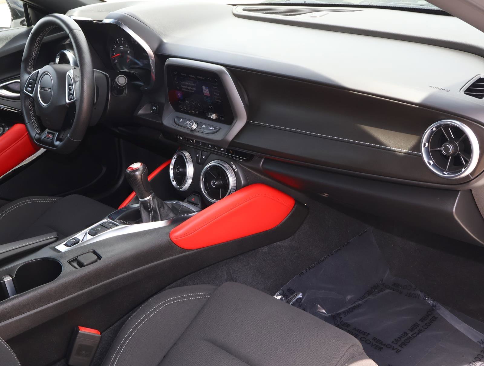 2021 Chevrolet Camaro 1SS - Photo 16