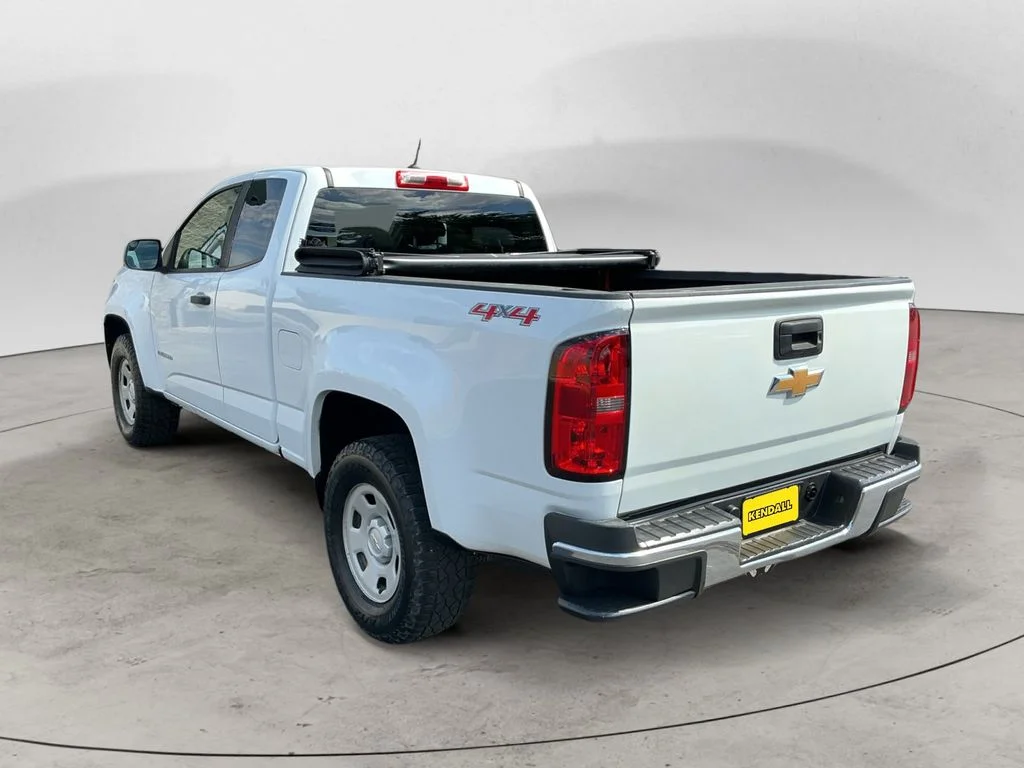 Used 2016 White Chevrolet Work Truck image 7