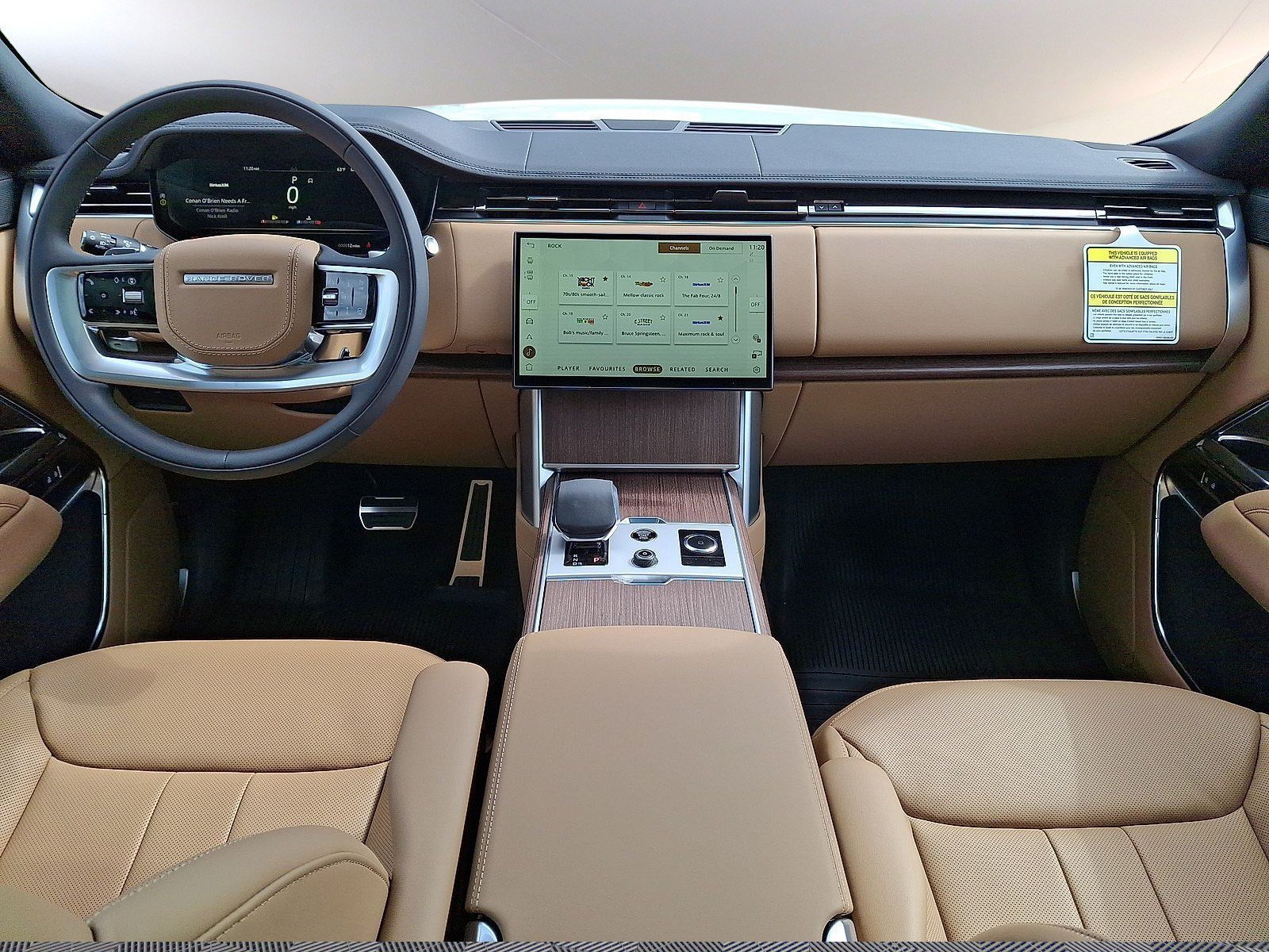 New 2027 Fuji White LAND ROVER SE image 3