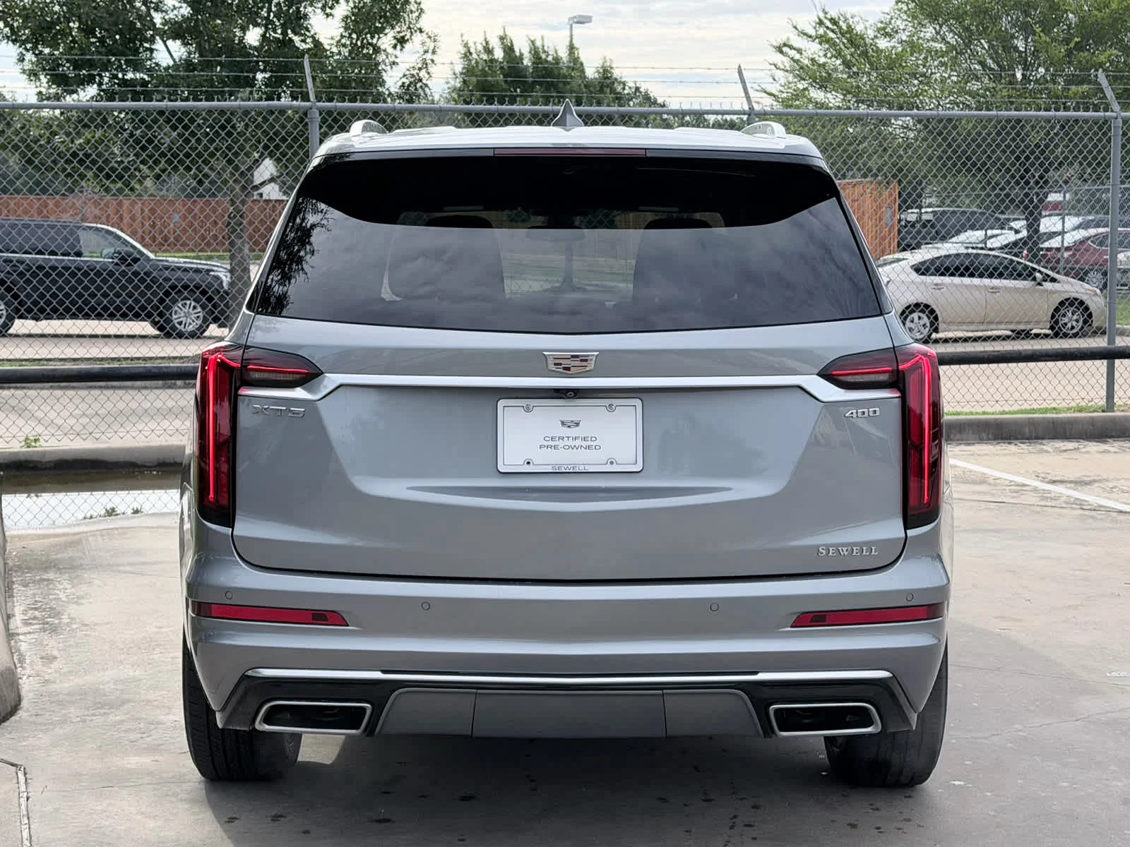 Used 2024 Argent Silver Metallic Cadillac Premium Luxury image 5