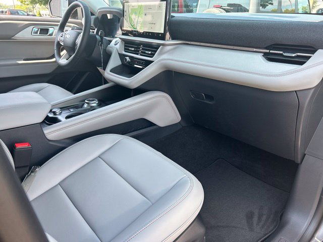 New 2026 Gray Ford Active image 10