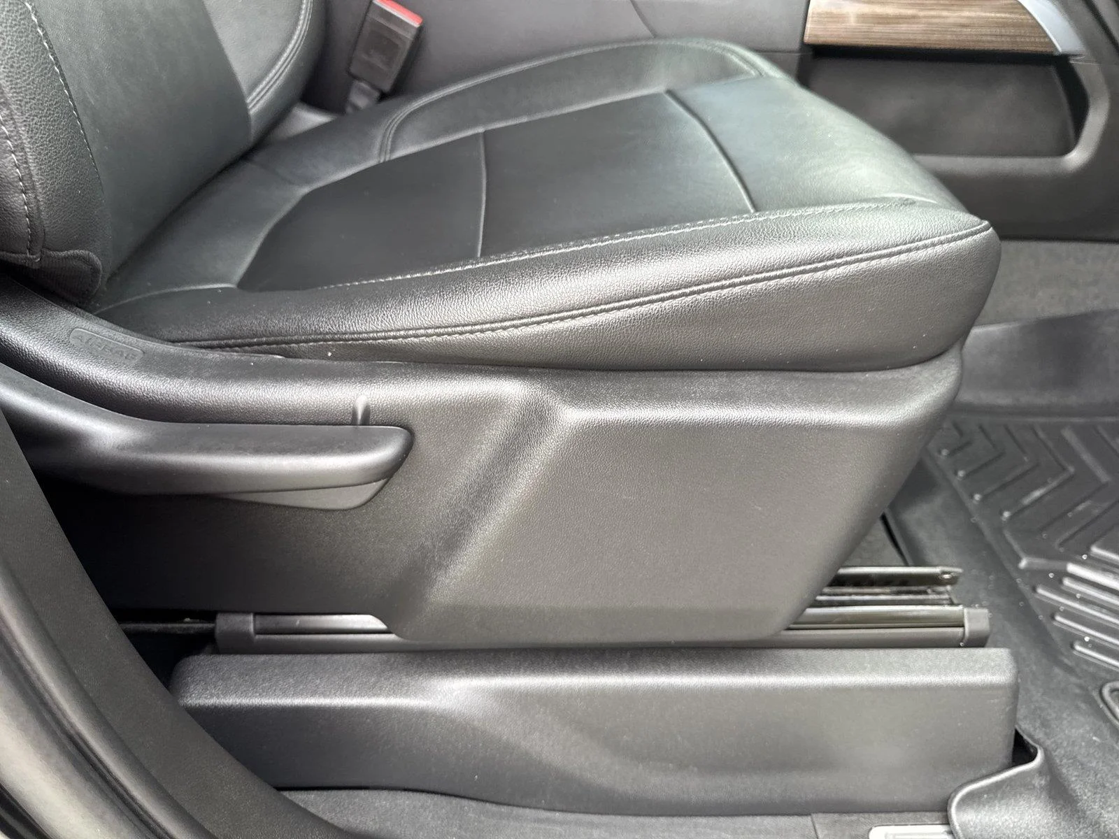 Used 2021 BLACK Chevrolet LT Trail Boss image 37