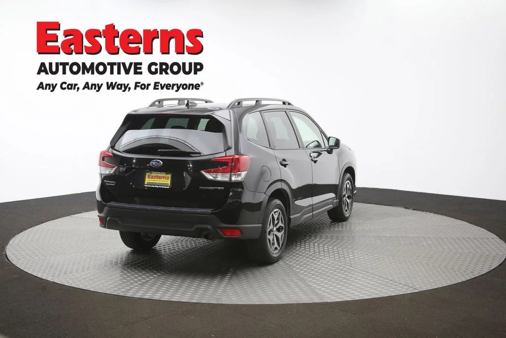 Used 2022 Black Subaru Premium image 43