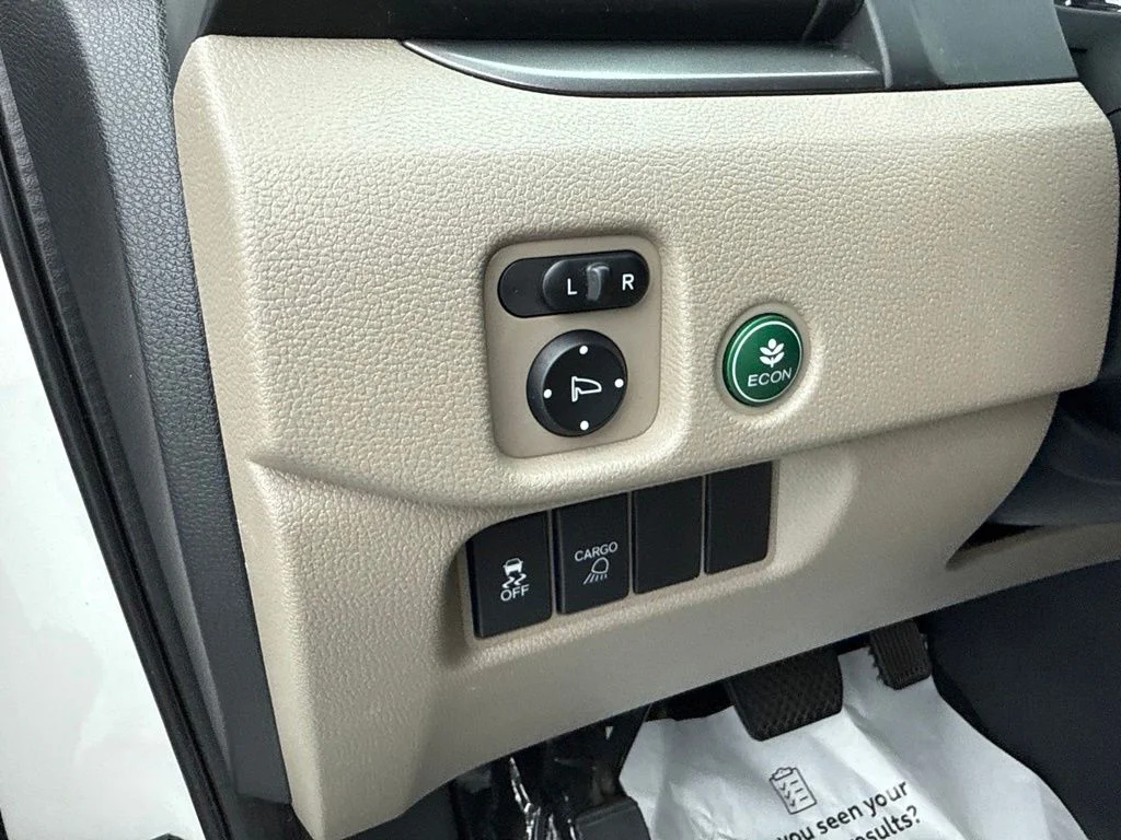 Used 2017  Honda RTL-T image 17